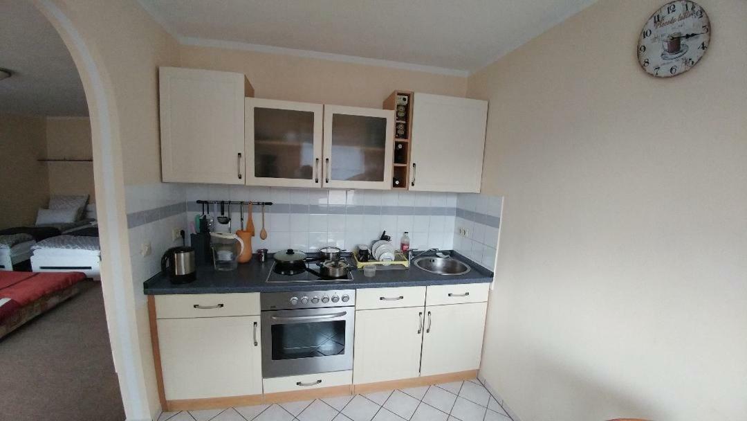Sunny 1-Room Apartment Near Railway Station การ์มิช-พาร์เทนเคียร์เชน ภายนอก รูปภาพ